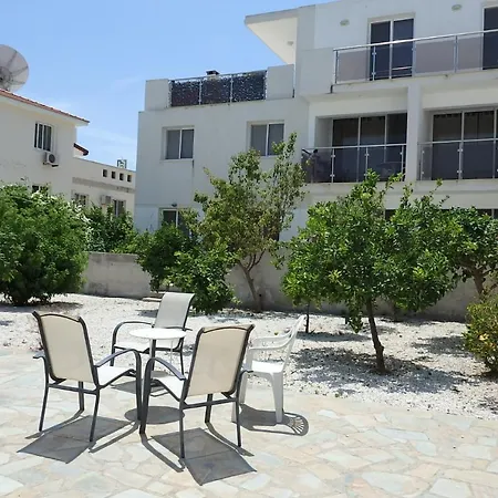 Saint Nicholas Apartment Voroklini